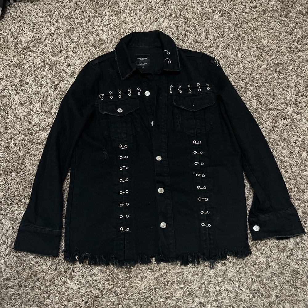 Zara Trafaluc Denimwear Black Distressed Chained Denim Jacket Sz Medium